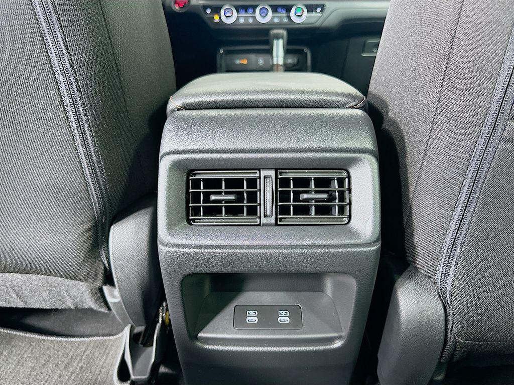 new 2026 Honda CR-V Hybrid car, priced at $37,080