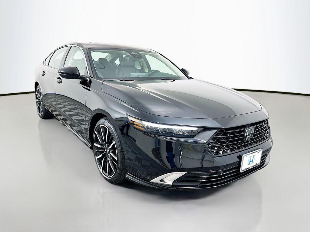new 2025 Honda Accord Hybrid car, priced at $40,495