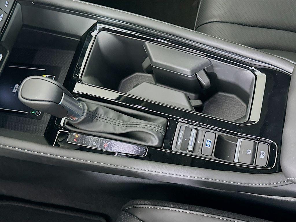 new 2025 Honda Accord Hybrid car, priced at $40,495