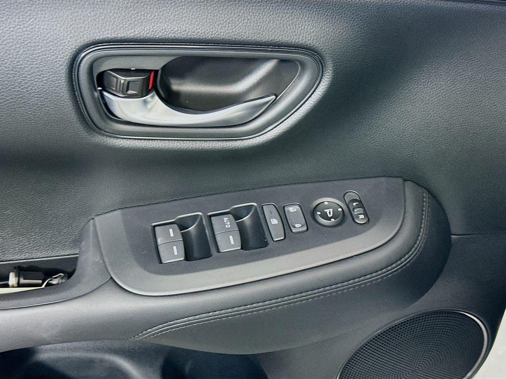 new 2026 Honda HR-V car, priced at $28,105