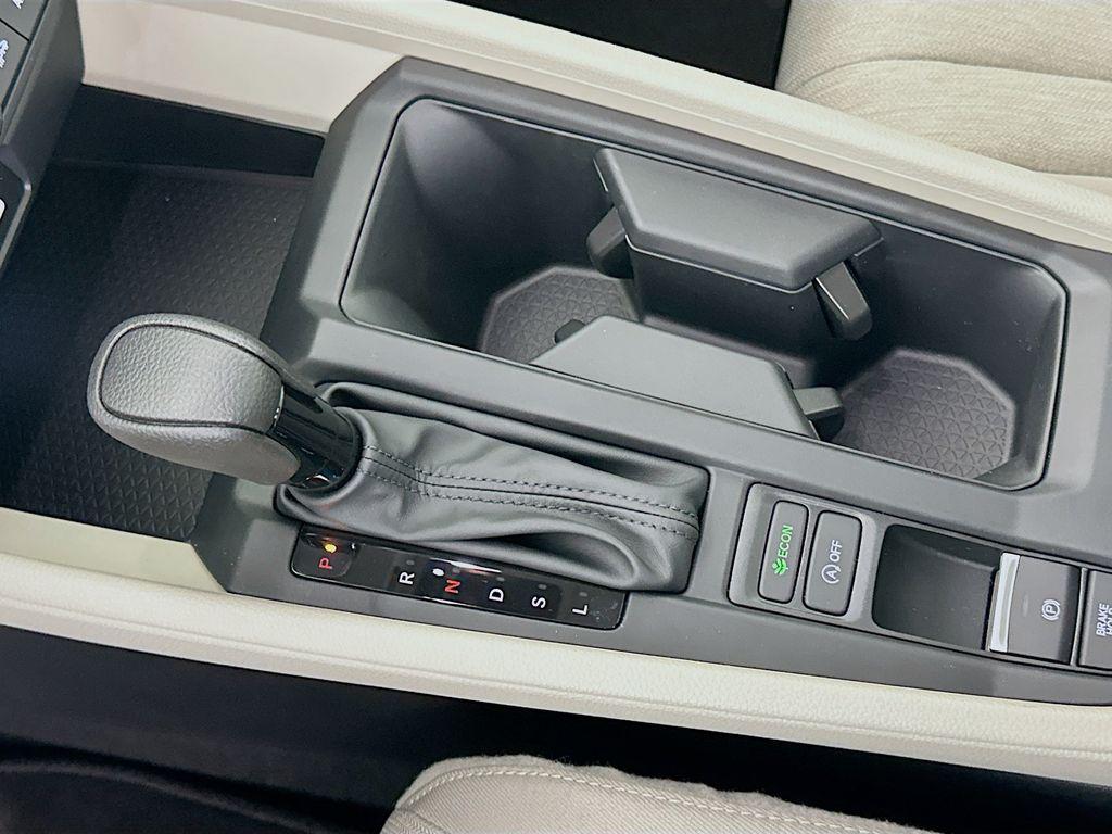new 2025 Honda Accord car, priced at $31,755