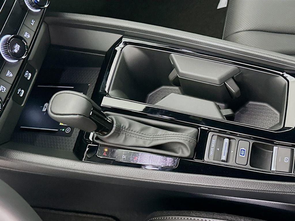new 2025 Honda Accord Hybrid car, priced at $36,570