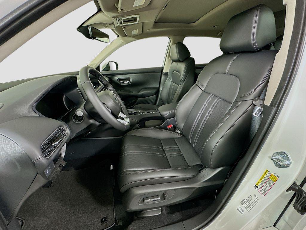 new 2026 Honda HR-V car, priced at $33,400