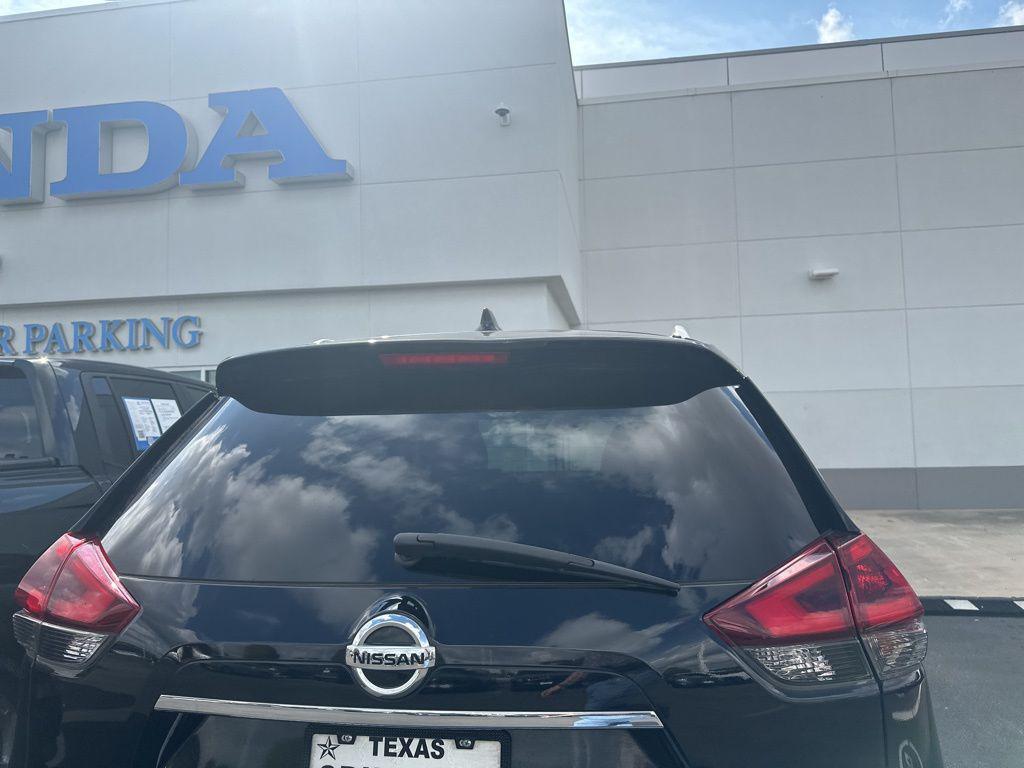 used 2019 Nissan Rogue car, priced at $16,900
