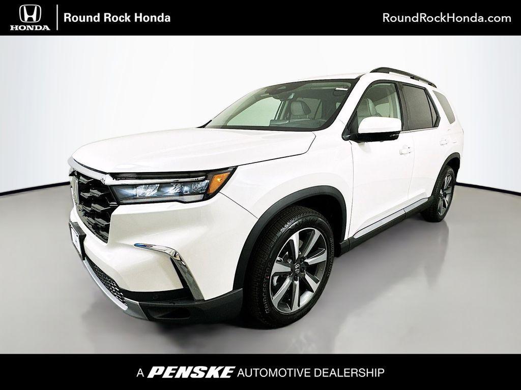 new 2025 Honda Pilot car, priced at $55,760