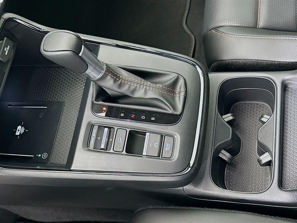 new 2026 Honda CR-V Hybrid car, priced at $40,175