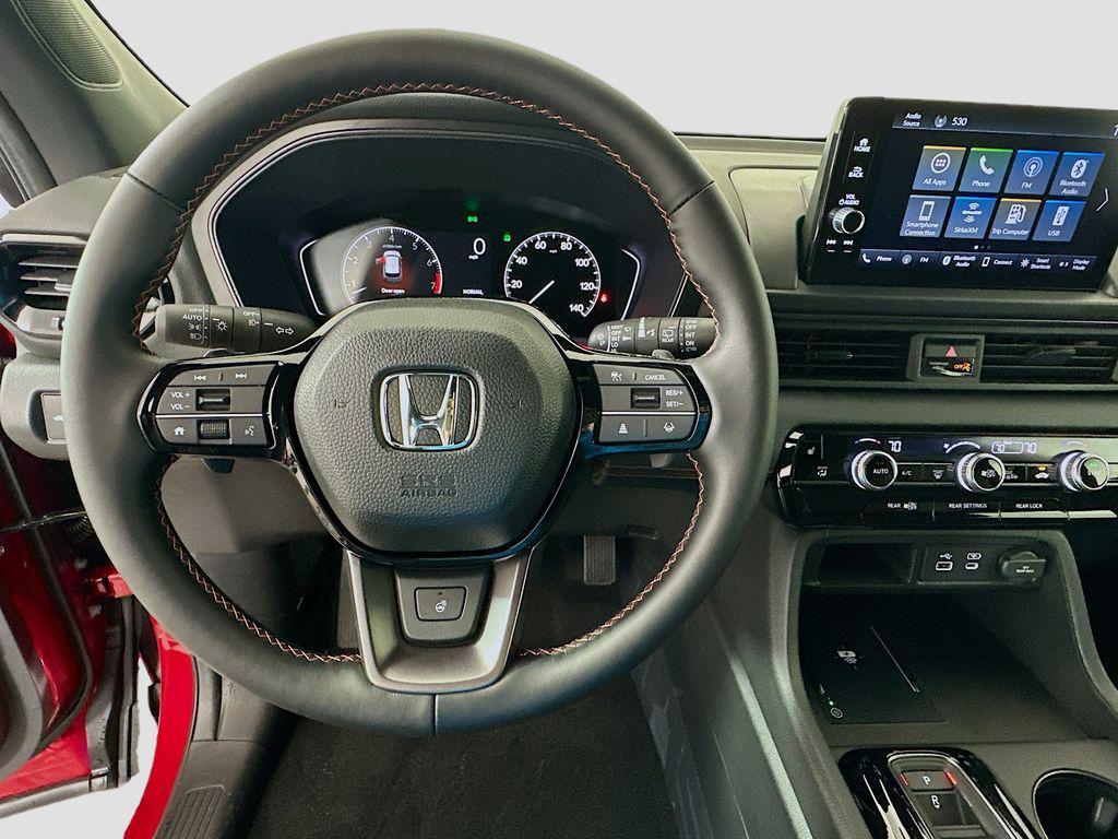 new 2025 Honda Pilot car, priced at $51,305