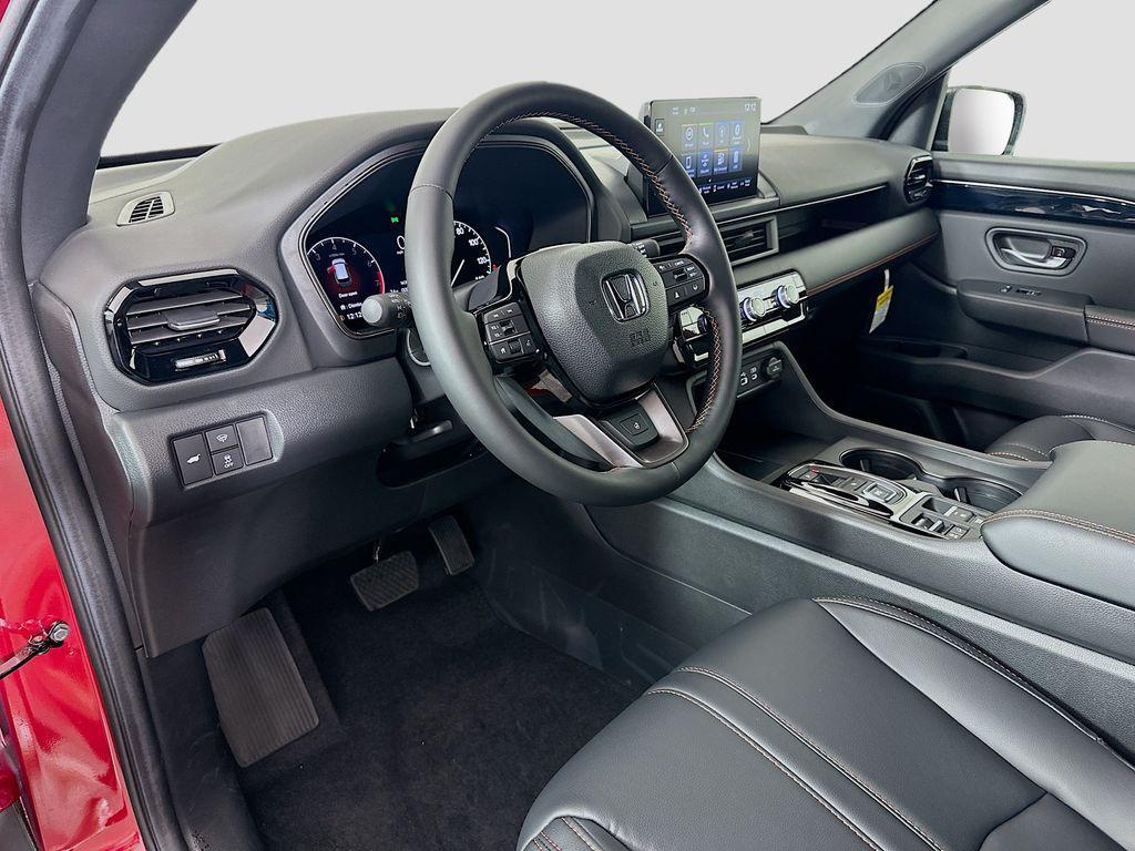 new 2025 Honda Pilot car, priced at $51,305