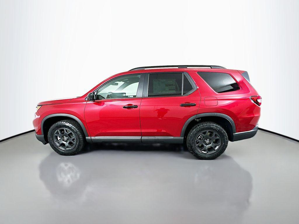 new 2025 Honda Pilot car, priced at $51,305