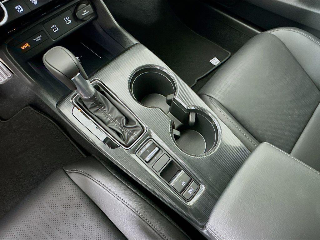 new 2026 Honda Civic Hybrid car, priced at $33,490