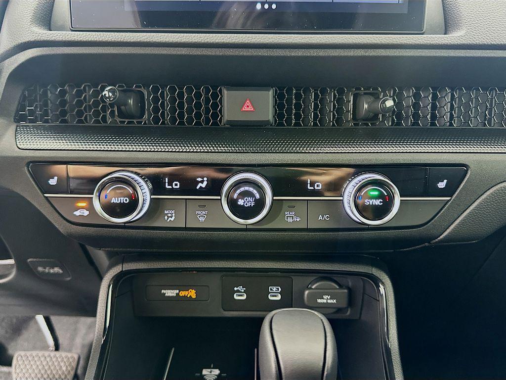 new 2026 Honda CR-V Hybrid car, priced at $40,175