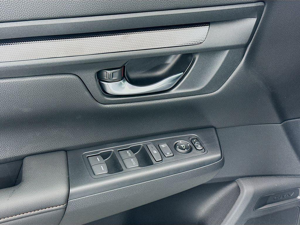 new 2026 Honda CR-V Hybrid car, priced at $37,535