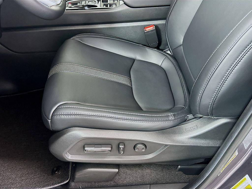 new 2025 Honda Pilot car, priced at $47,095