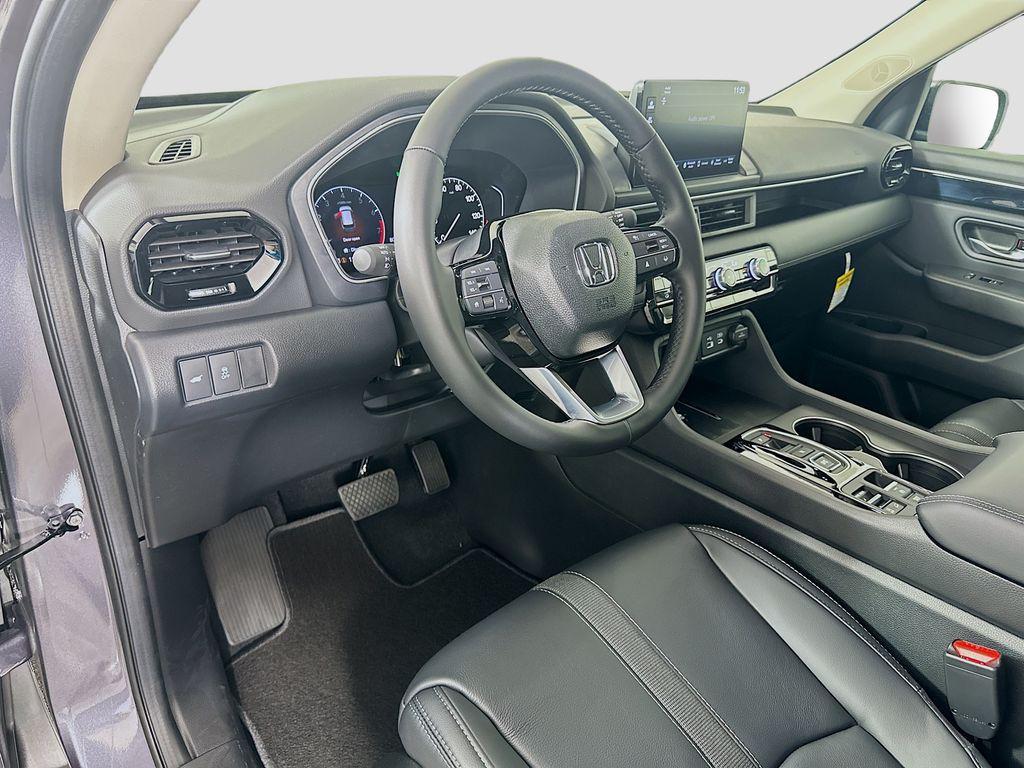 new 2025 Honda Pilot car, priced at $47,095