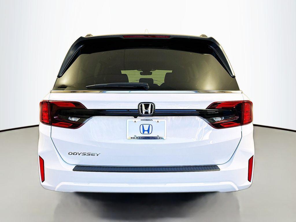 new 2026 Honda Odyssey car, priced at $43,845