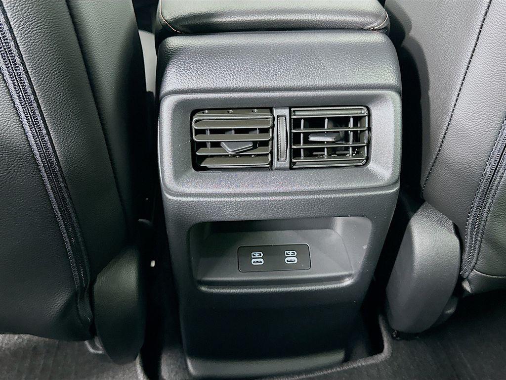 new 2026 Honda CR-V Hybrid car, priced at $40,175