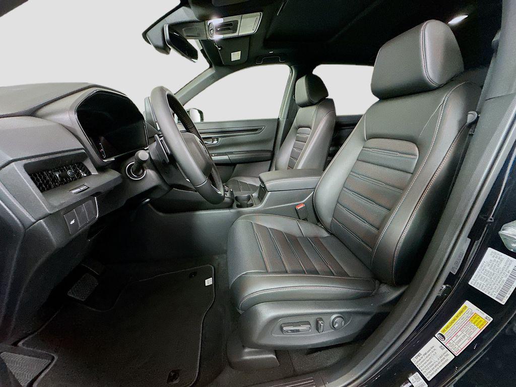 new 2026 Honda CR-V Hybrid car, priced at $40,175