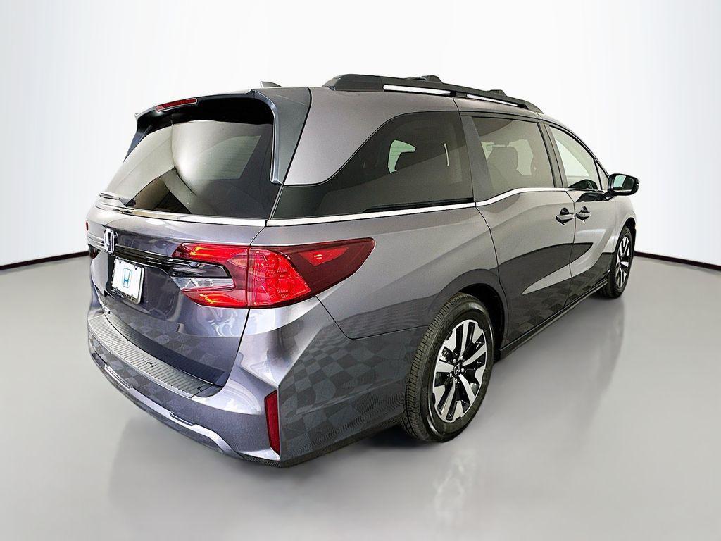 new 2026 Honda Odyssey car, priced at $44,885