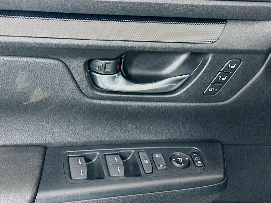 new 2026 Honda CR-V Hybrid car, priced at $40,630