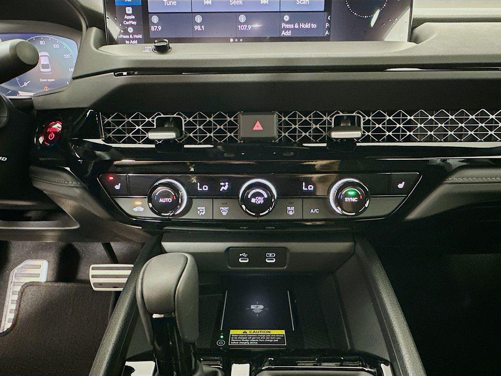 new 2025 Honda Accord Hybrid car, priced at $35,305