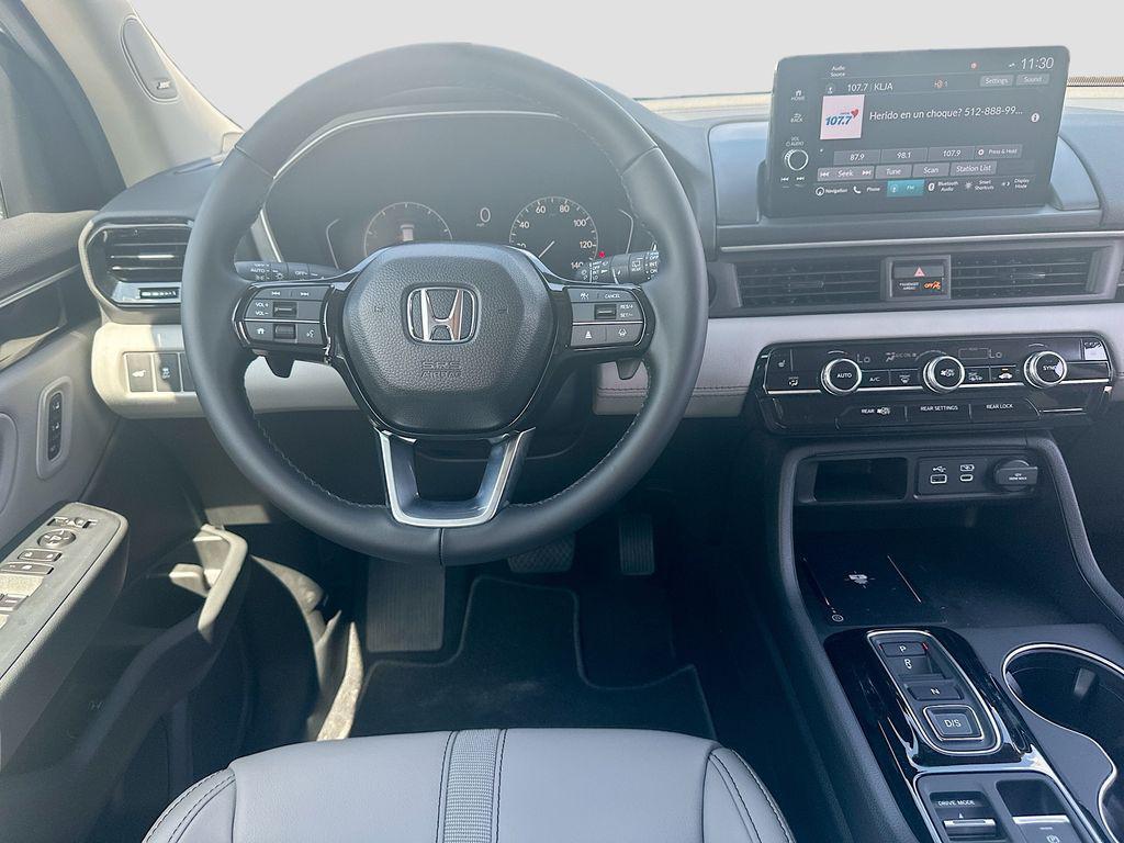 new 2025 Honda Pilot car, priced at $53,225