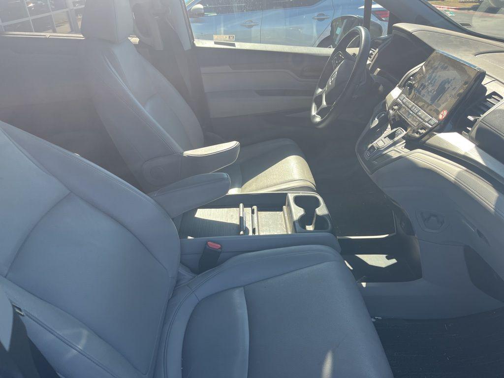 used 2024 Honda Odyssey car, priced at $35,600