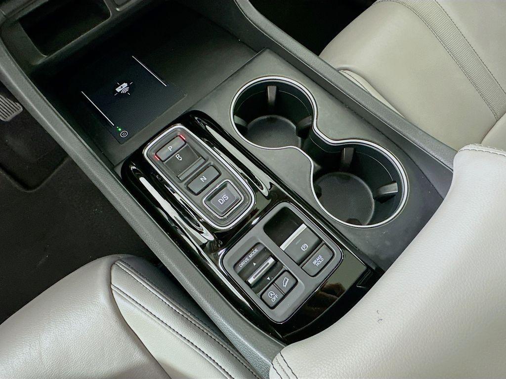 used 2023 Honda Pilot car, priced at $37,800