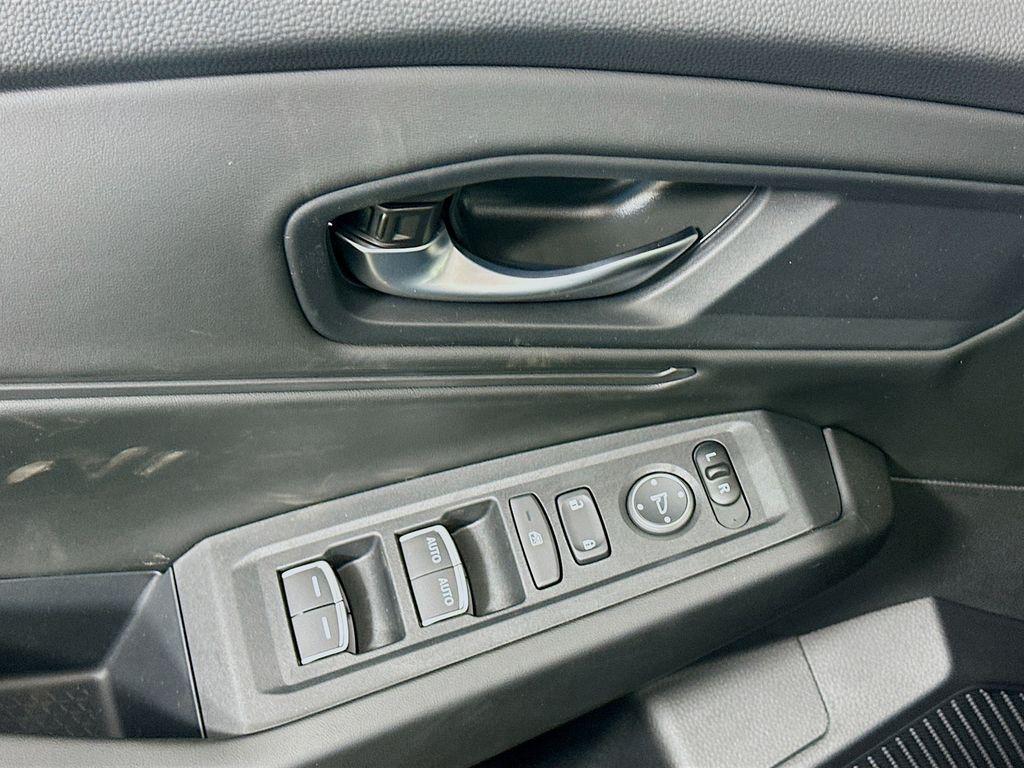 new 2025 Honda Accord car, priced at $31,755