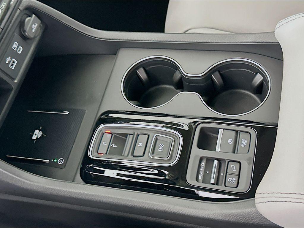 new 2025 Honda Pilot car, priced at $46,180