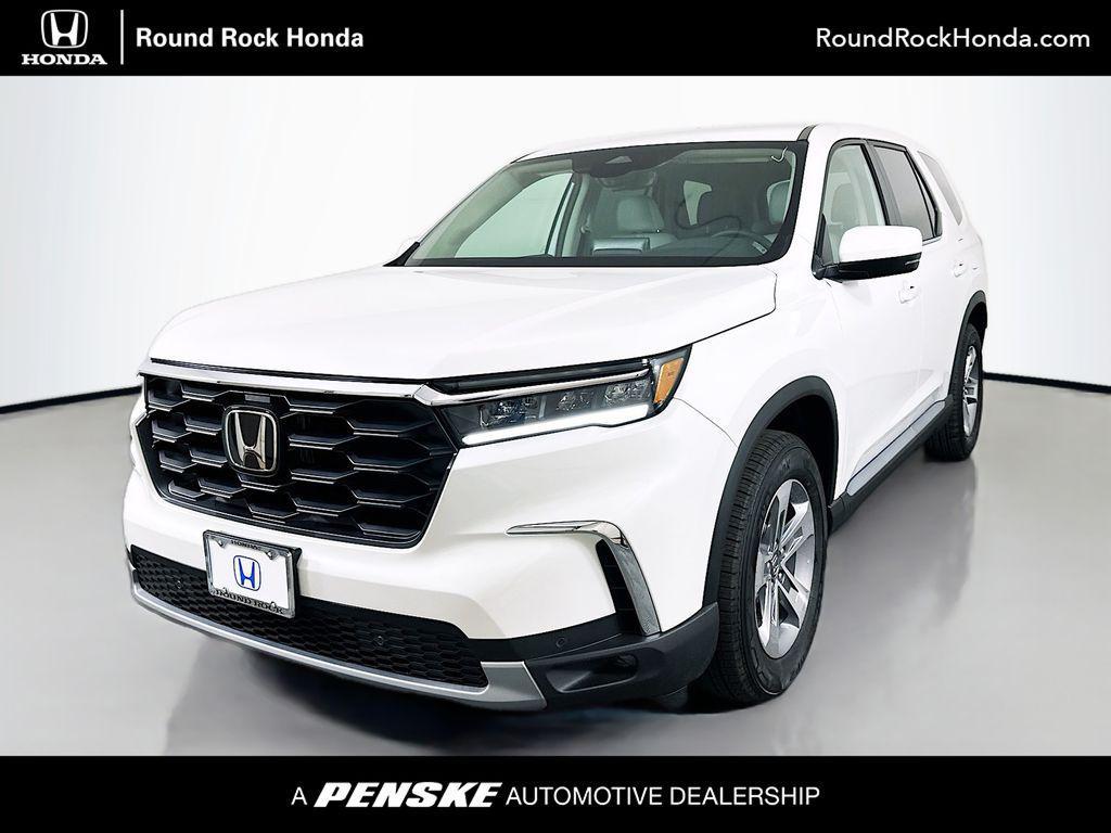 new 2025 Honda Pilot car, priced at $46,180