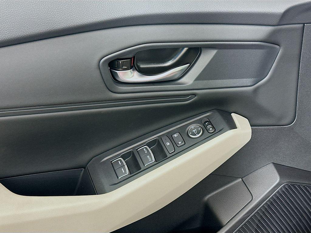 new 2025 Honda Accord car, priced at $32,165