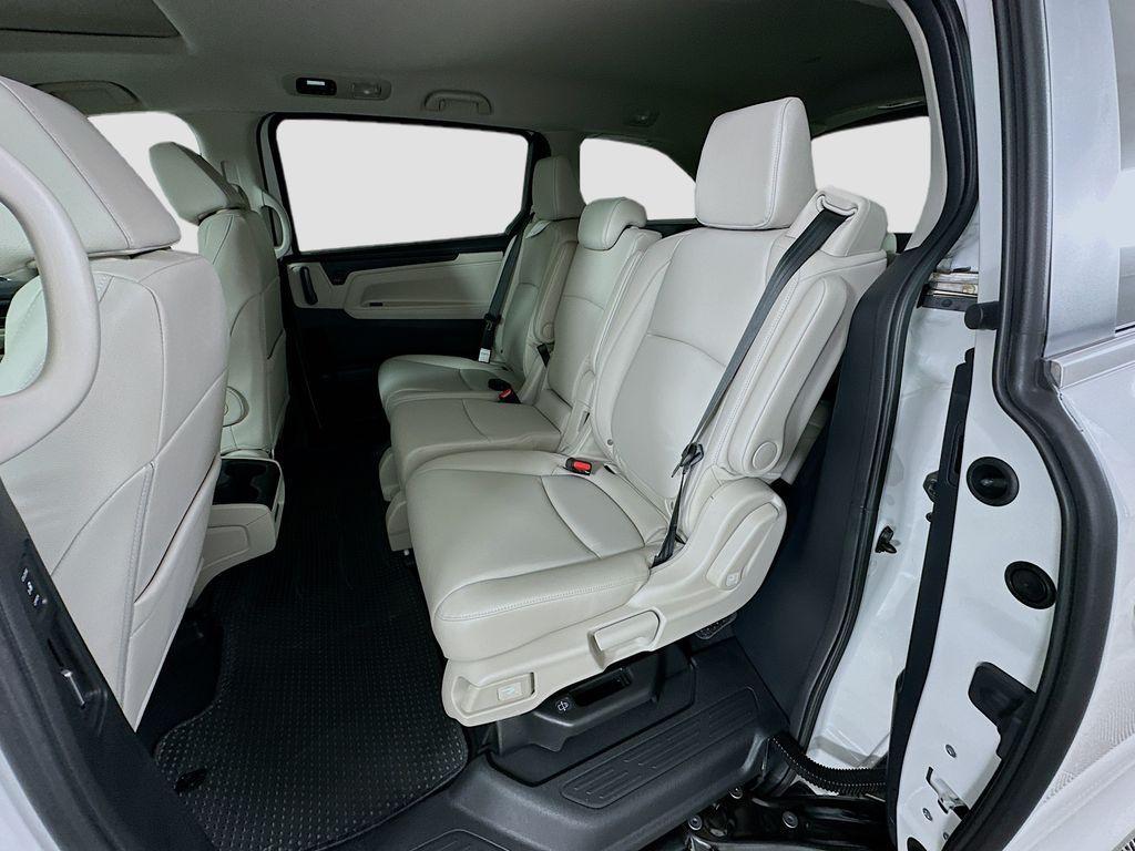new 2026 Honda Odyssey car, priced at $44,745