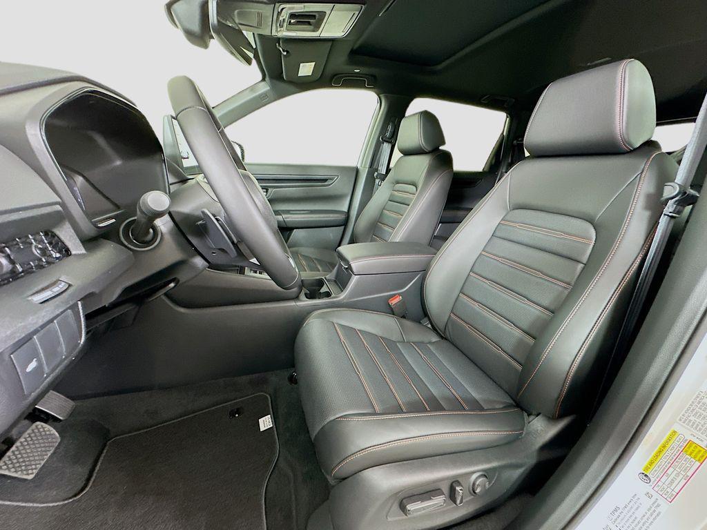 new 2026 Honda CR-V Hybrid car, priced at $40,630