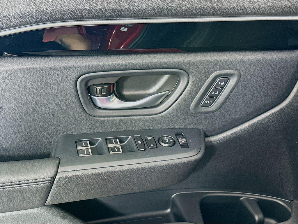 new 2025 Honda Pilot car, priced at $51,505