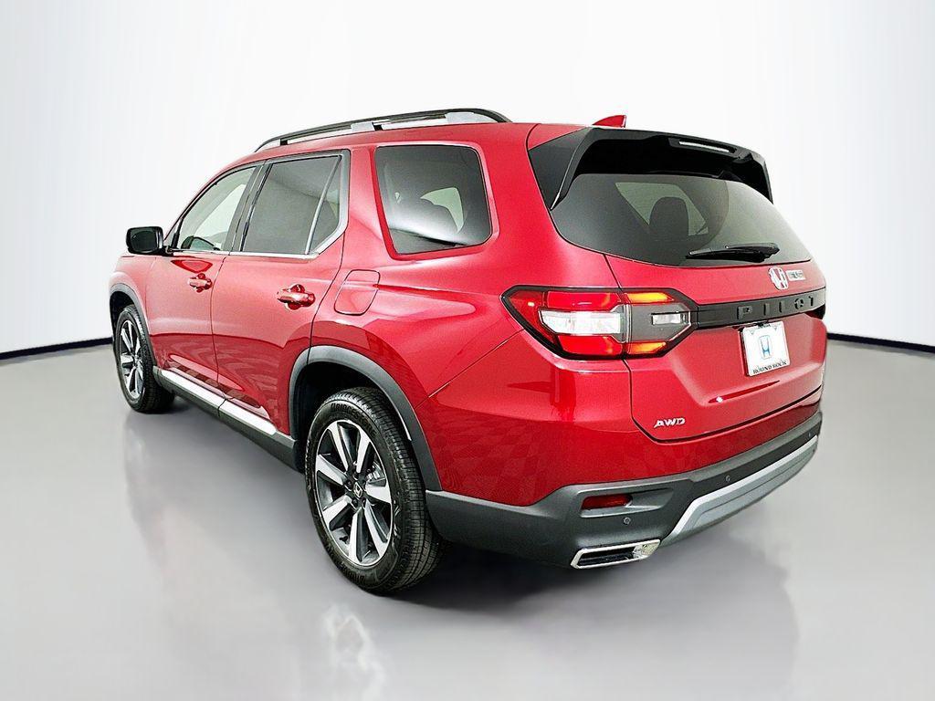 new 2025 Honda Pilot car, priced at $51,505