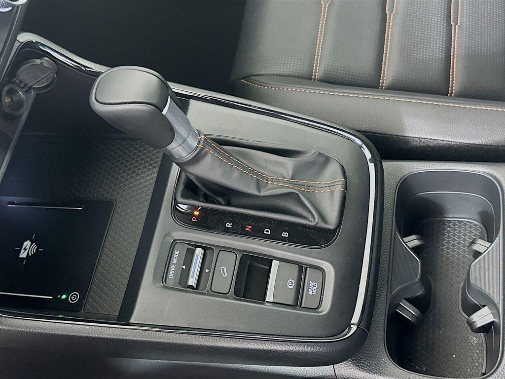 new 2026 Honda CR-V Hybrid car, priced at $40,630