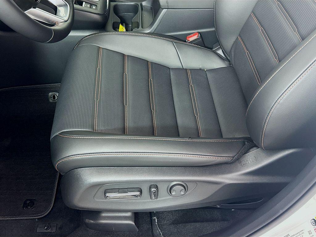 new 2026 Honda CR-V Hybrid car, priced at $40,630