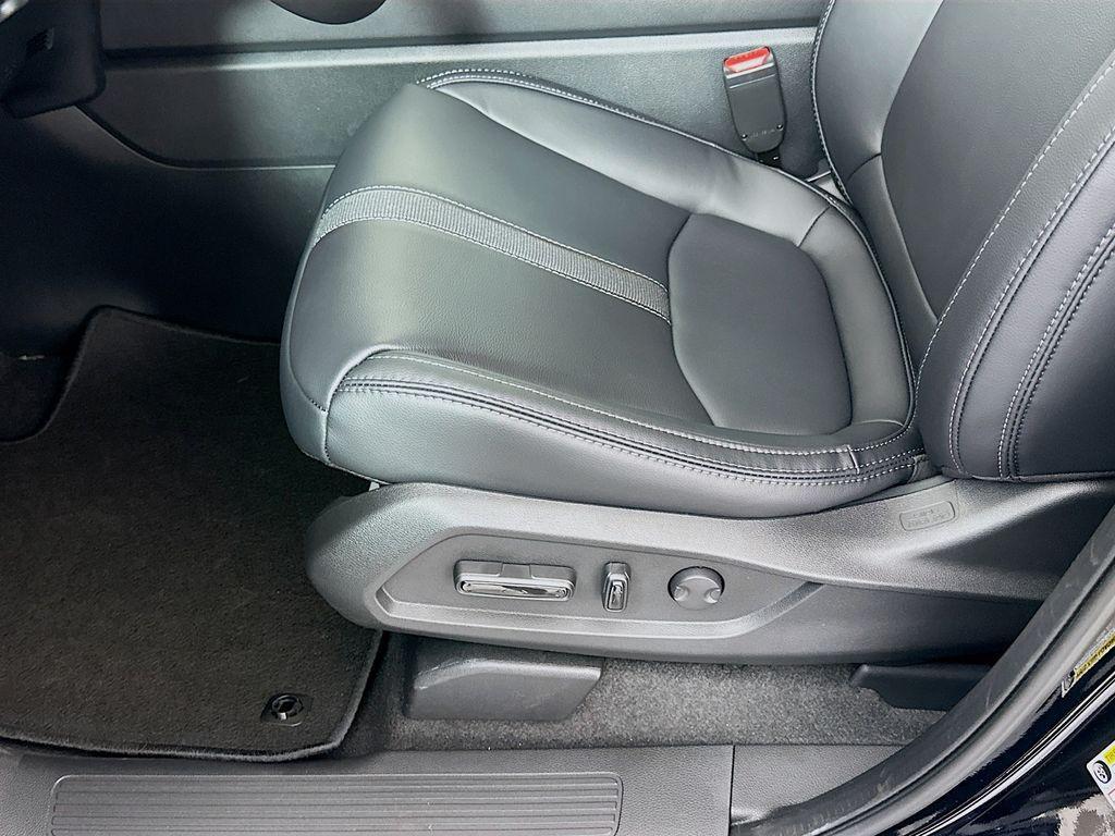 new 2025 Honda Pilot car, priced at $45,725