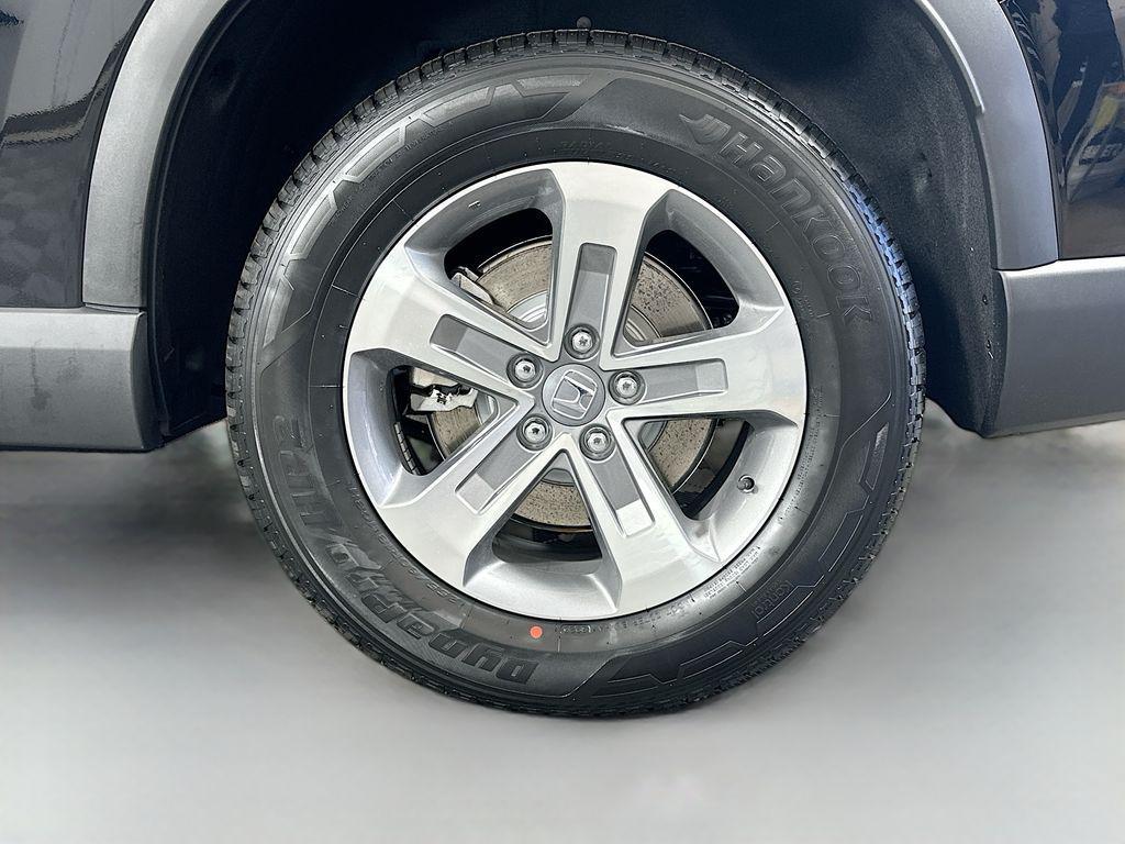 new 2025 Honda Pilot car, priced at $45,725