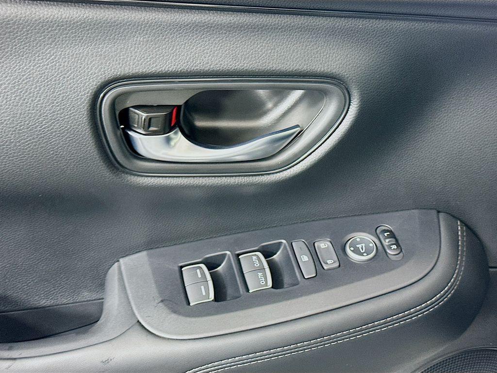 new 2026 Honda HR-V car, priced at $31,955