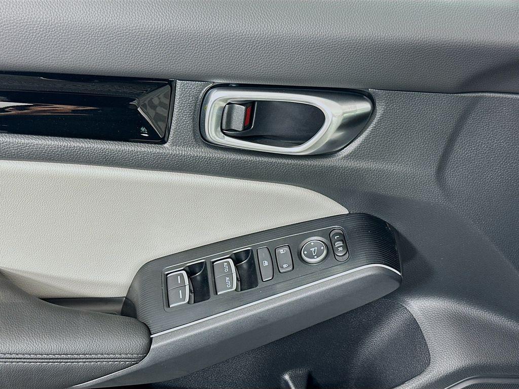 new 2026 Honda Civic Hybrid car, priced at $35,145