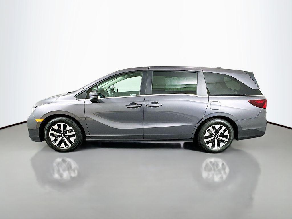 new 2026 Honda Odyssey car, priced at $44,290