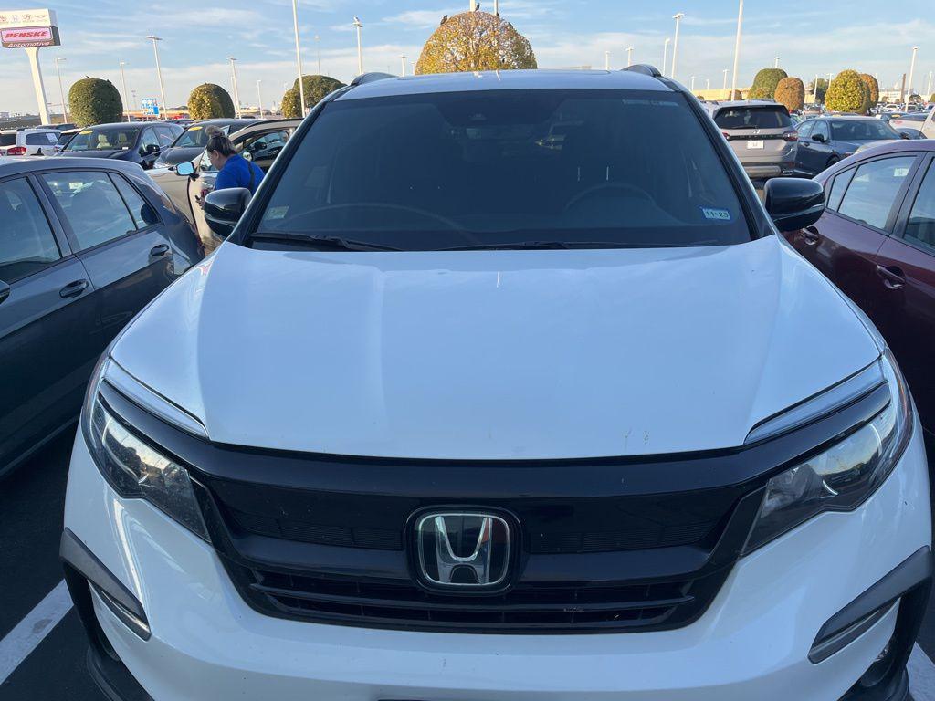 used 2022 Honda Pilot car, priced at $32,600