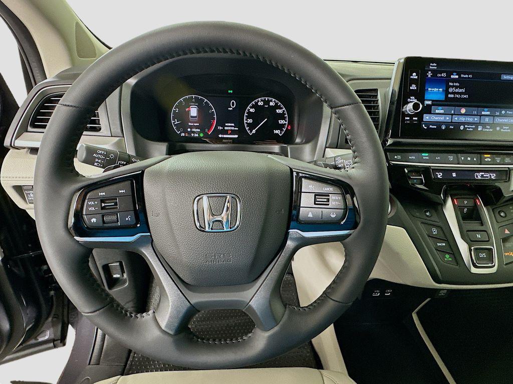new 2026 Honda Odyssey car, priced at $44,290