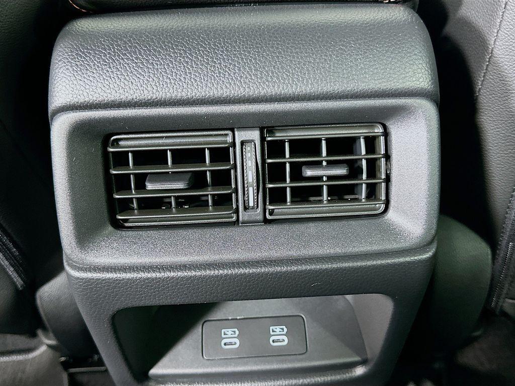 new 2026 Honda CR-V Hybrid car, priced at $40,175