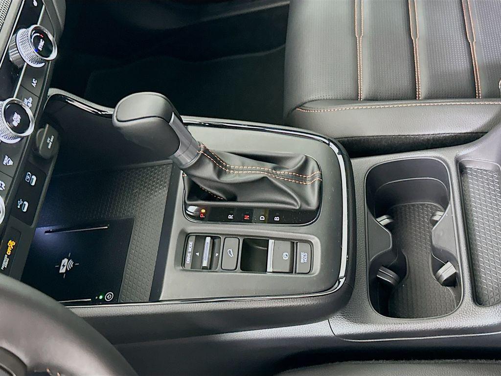 new 2026 Honda CR-V Hybrid car, priced at $40,175