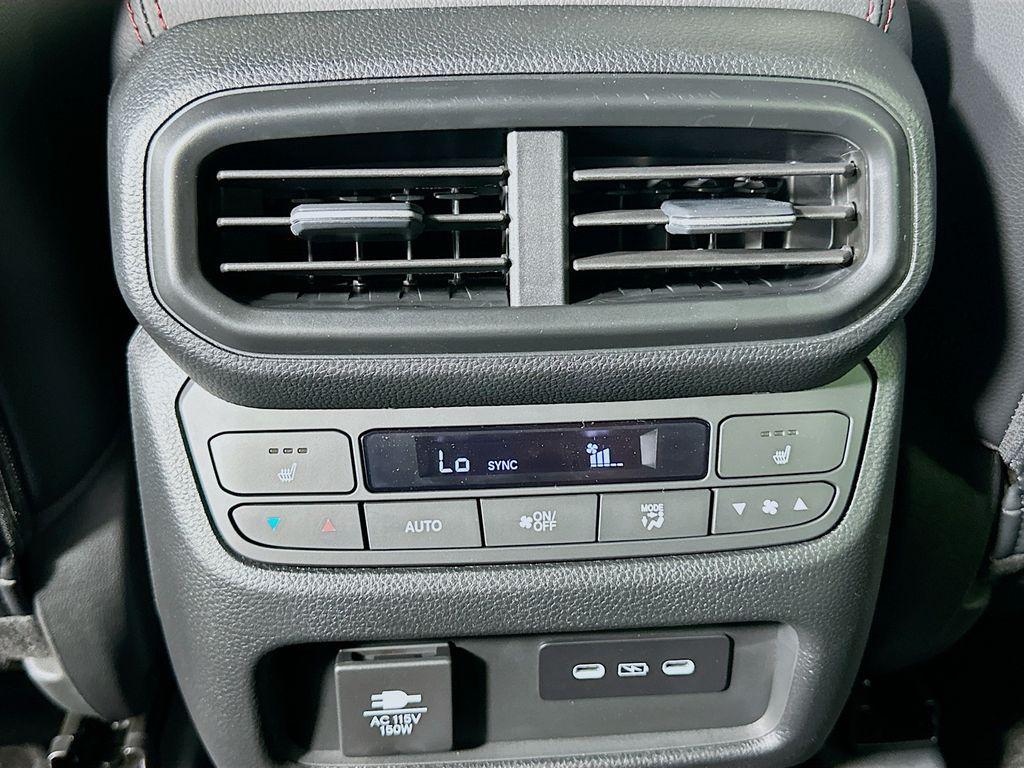 new 2025 Honda Pilot car, priced at $56,075