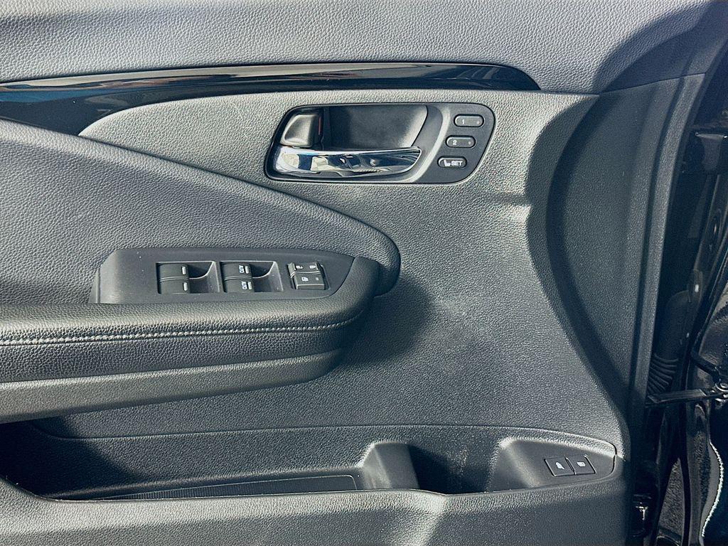 used 2019 Honda Pilot car, priced at $21,000