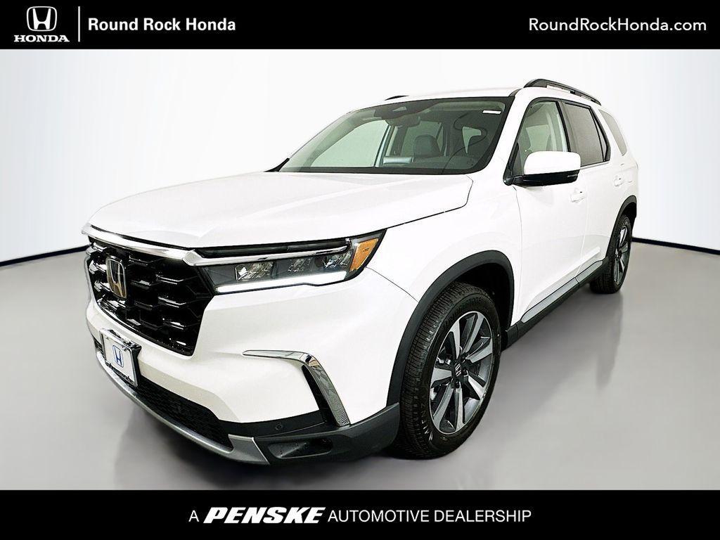 new 2025 Honda Pilot car, priced at $52,280