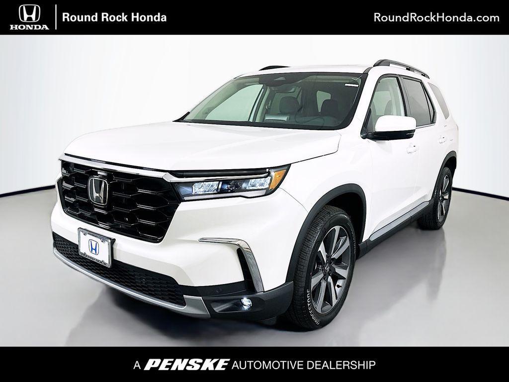 new 2025 Honda Pilot car, priced at $51,550